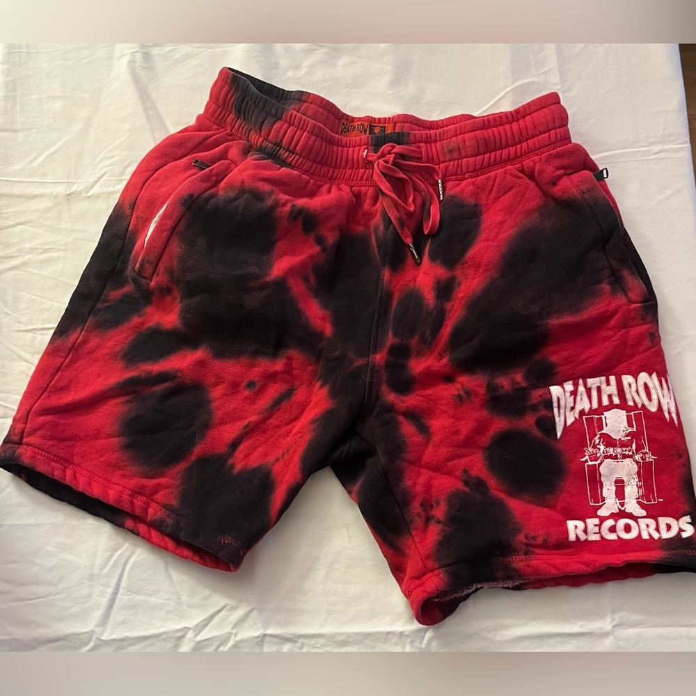 Used Death Row Records Men's Large Red & Black
Tie-Dye Shorts